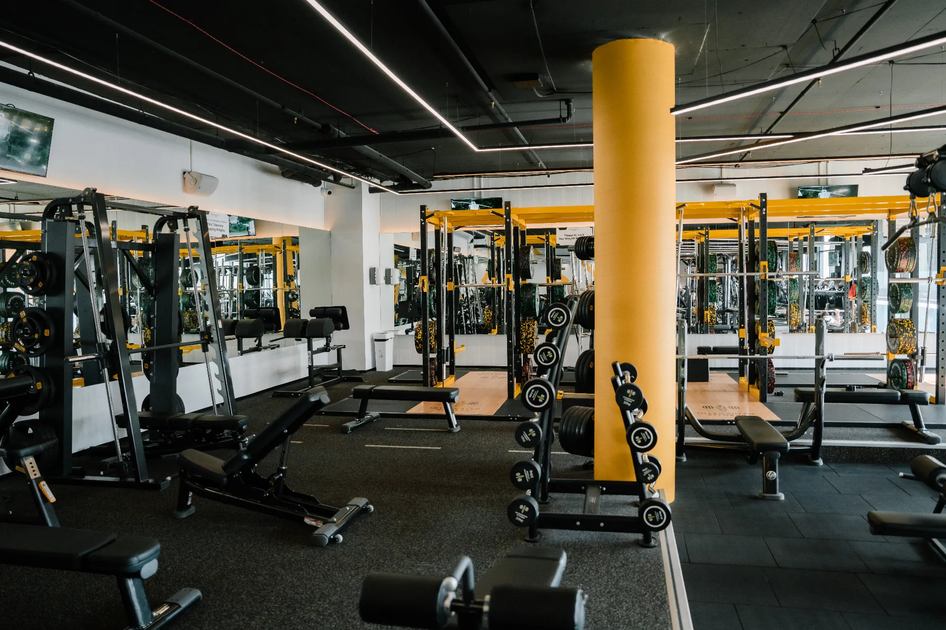 Strength training floor